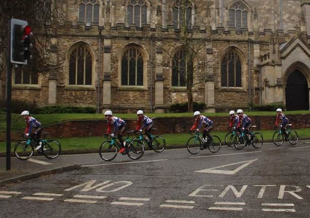 Dame Sarah Storey and her team training in Louth recently