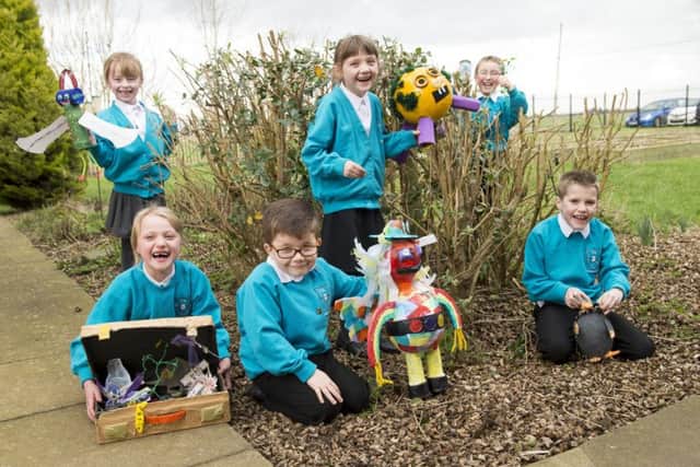 Theddlethorpe Academy (back l-r) Sophie Rigley, Isla Hallam, Jack Drew and (front l-r) Maddison Walton, Harrison Mudie and Keagan Marper (corr) all Years 1&2.