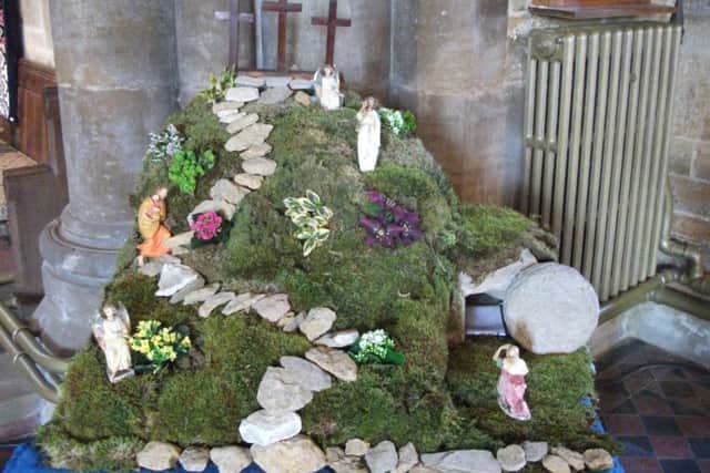 Easter Garden EMN-170414-074338001
