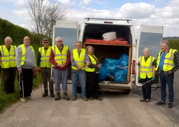 Tetford Volunteer Group was out and about litter picking on St George's Day EMN-170427-142544001
