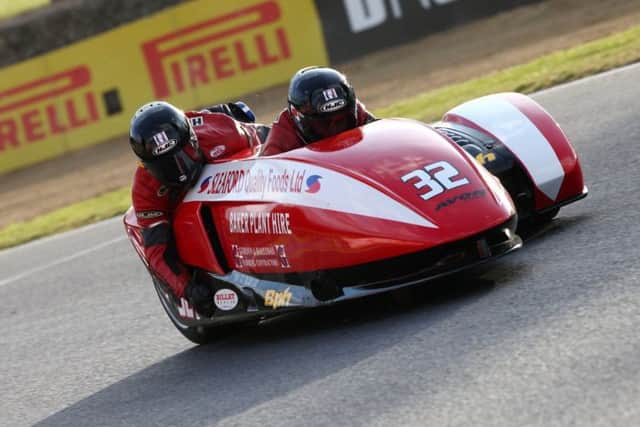 Horspole and Connell lie 11th after the opening salvo at Brands Hatch EMN-170420-111357002