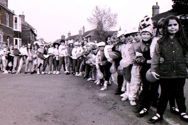 Horbling and Billingborough Brownies do their massive conga around the village in 1992. EMN-170427-100107001