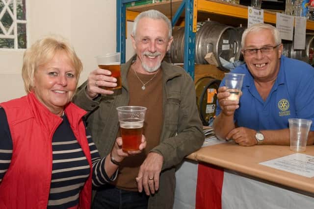 From left Sally Elkington, Mike Harding, and Rotarian Peter Elkington. EMN-170424-110744001