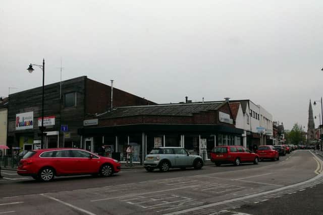 The corner of Station Road in town where there are plans for a new office and retail complex by Melbourne Holdings. EMN-171005-174946001
