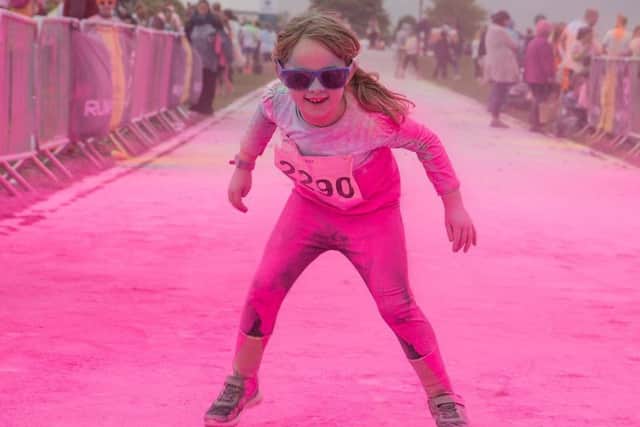 Colour Dash for St Barnabas EMN-170516-132630001