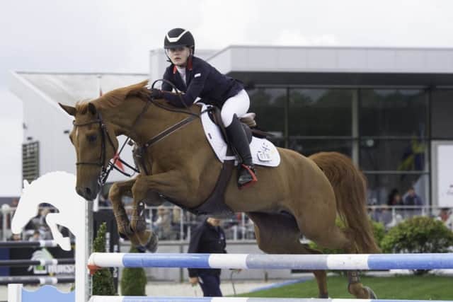 Holly and Golly Girl had just one fence down during their time in Belgium EMN-170518-123028002