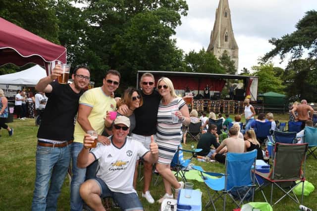 Framfest. Front - Darren Crozier. L-R Chris Baines, David Spilman, Sarah Colbert, Darren Gibbons, Emma Overton. EMN-170626-110722001