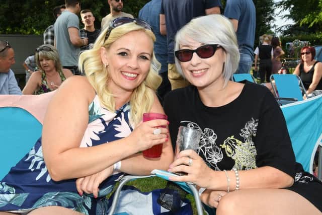 Framfest. L-R Joanne Faunt and Heather Ainsworth. EMN-170626-110649001