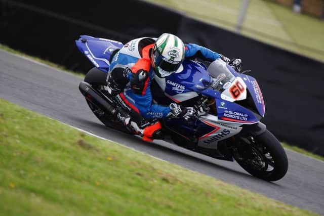Hickman was unsettled by an earlier oil spill which delayed proceedings at Knockhill EMN-170619-150631002