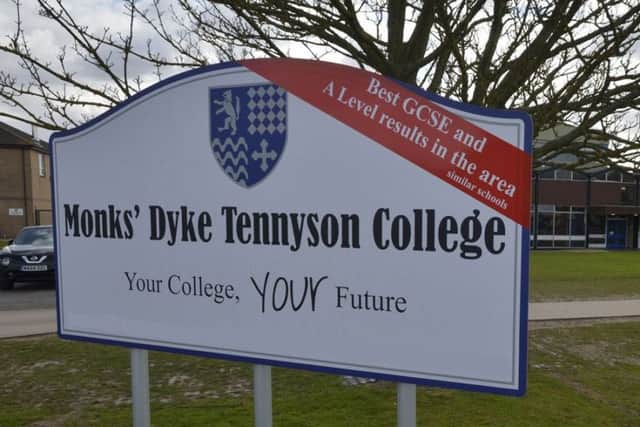 Monks' Dyke Tennyson College. EMN-150104-150631001