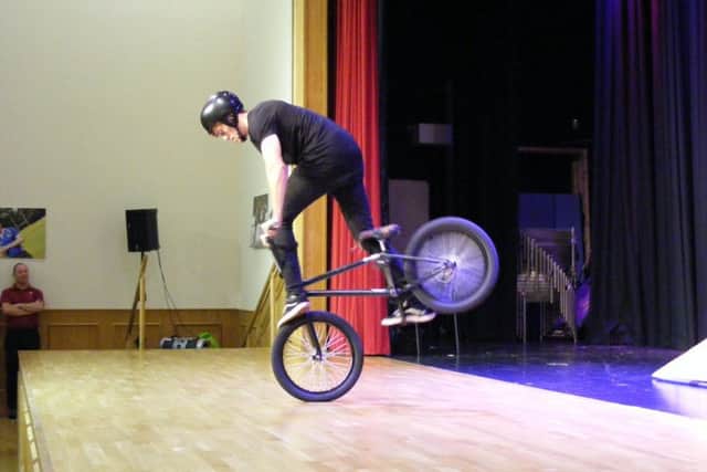 World class BMX rider Joe Sproat in action at St George's Academy. EMN-170307-125229001