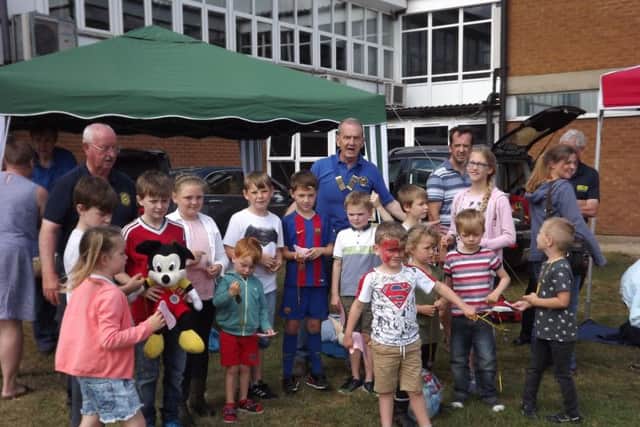Lions fun day EMN-170607-132741001