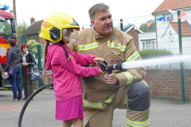 Osgodby School fete EMN-171207-110659001