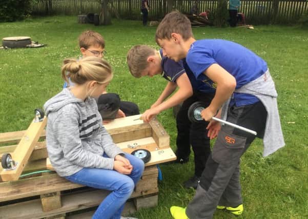 Outdoor learning at Donington on Bain EMN-170720-083356001