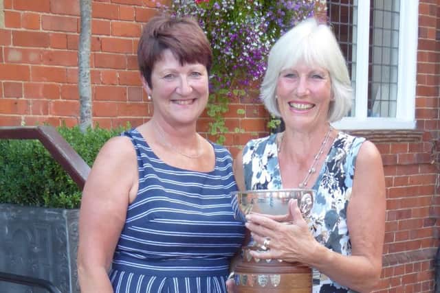 Lady captain Andrea Smaggasgale (left) with Rosebowl winner Anne Gardiner EMN-170724-102708002