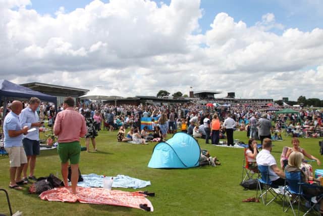 A packed crowd enjoyed one of Market Rasen Racecourse's biggest meets of the year EMN-170724-155030002