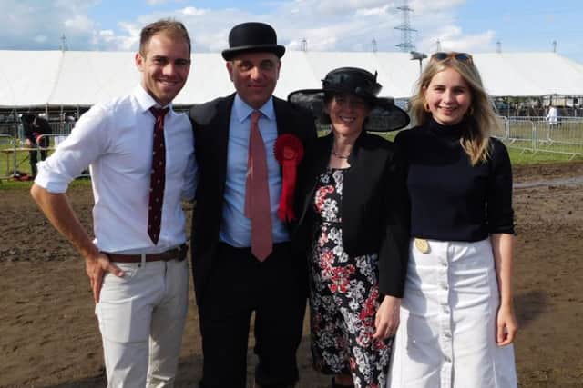 Tom, SCharles, Sally and Alice Pinchbeck. EMN-170730-223814001