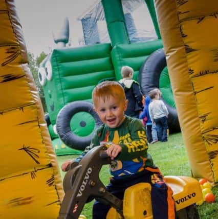 Tractor Ted Roadshow coming to Mole Stores, Market Rasen EMN-170308-075806001