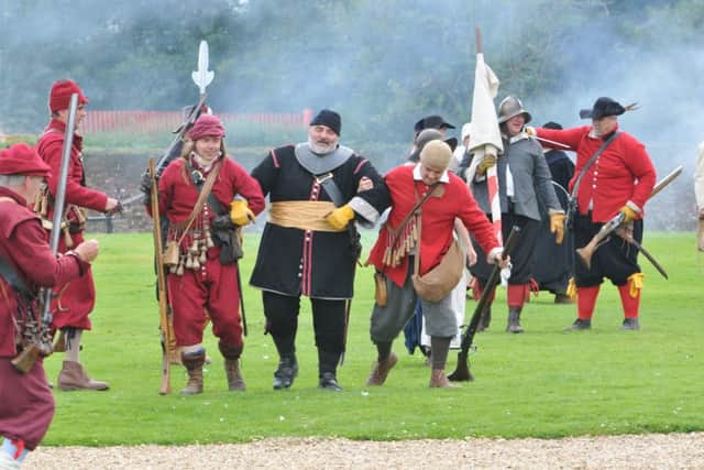Civil War weekend at Tattershall Castle EMN-170708-083507001