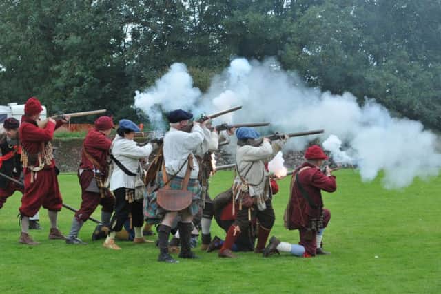 Civil War weekend at Tattershall Castle EMN-170708-083654001