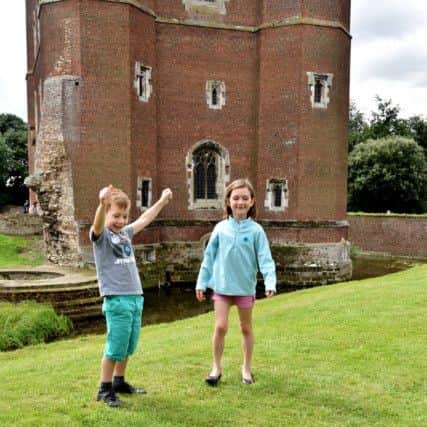 Civil War weekend at Tattershall Castle EMN-170708-083603001