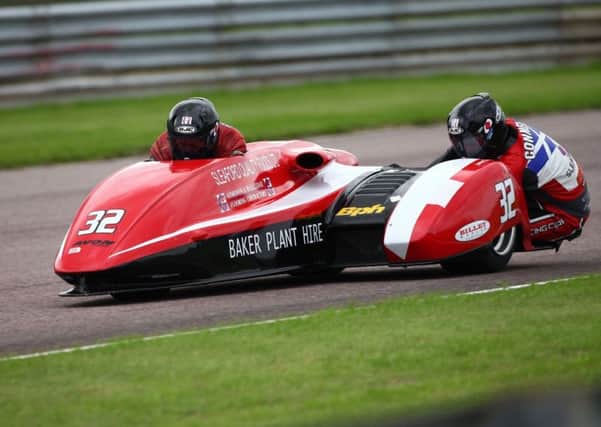 Horspole overcame a crash in qualifying to clam two good points finishes at Thruxton EMN-171008-155117002