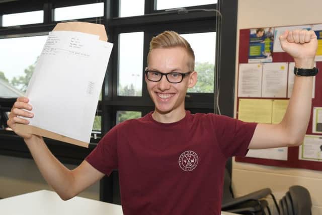 A-Level Results. St George's Academy. Aidan Friskney 18 EMN-170817-105701001