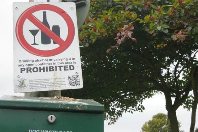 A sign declaring alcohol to be 'prohibited' in the town centre.