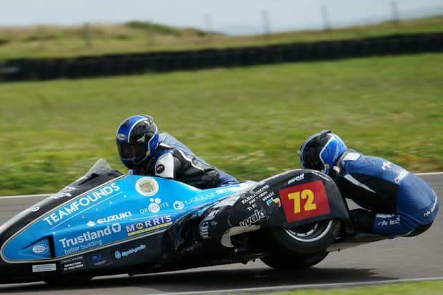 Jev Walmsley (passenger) and Pete Founds defended their British title with a round to spare EMN-170918-122220002