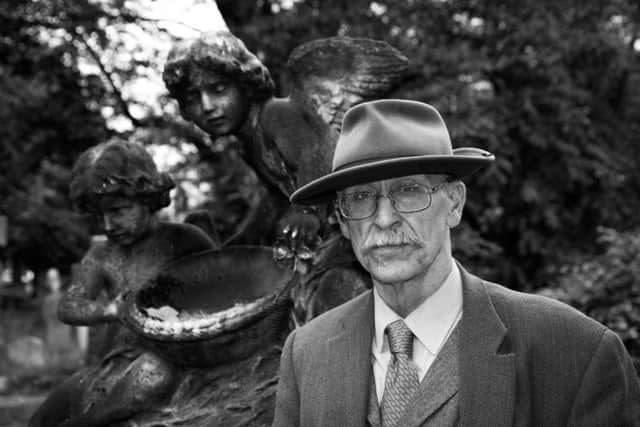 Author Mike Gothorp EMN-170210-155049001