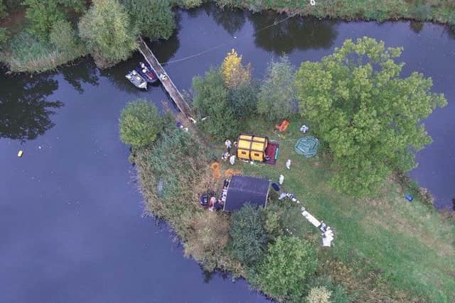 Work continues at the lake in Stixwould, with the Royal Navy Bomb Disposal Dive Team, Army Bomb Disposal, Lincolnshire Fire & Rescue, EMAS, Environment Agency and Lincolnshire Police on site.