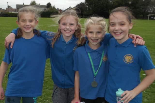 The Y5/6 girls' cross country winning team EMN-171110-171437002