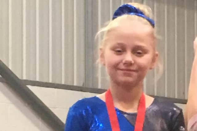 Silver medallist Megan EMN-171116-164021002