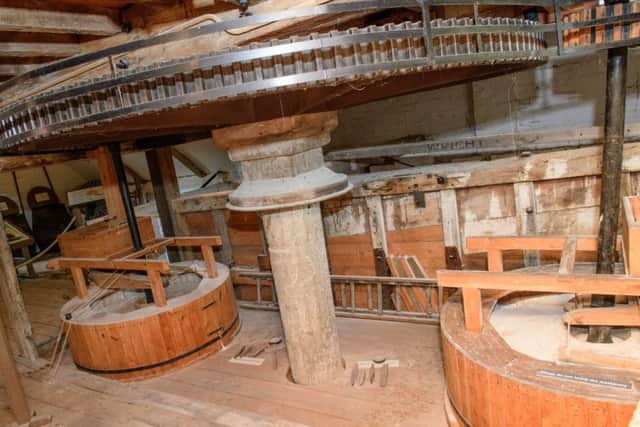 Inside Cogglesford Watermill. EMN-171117-133759001